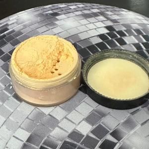 Kat Von D setting powder